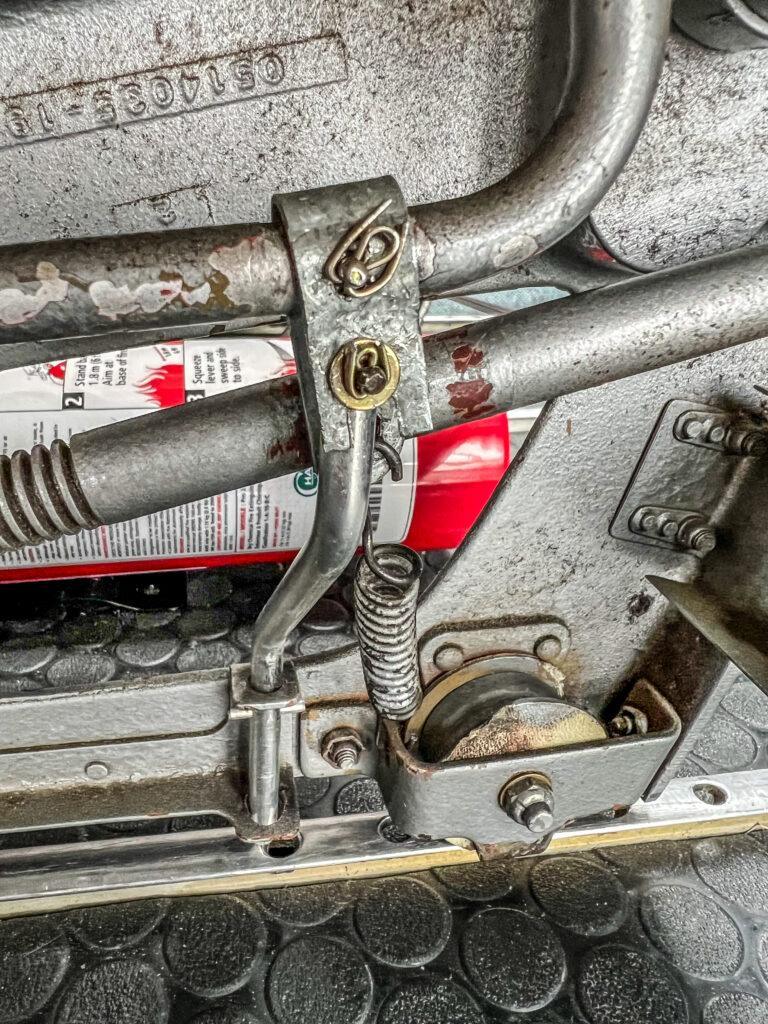 337 seat pin replacement